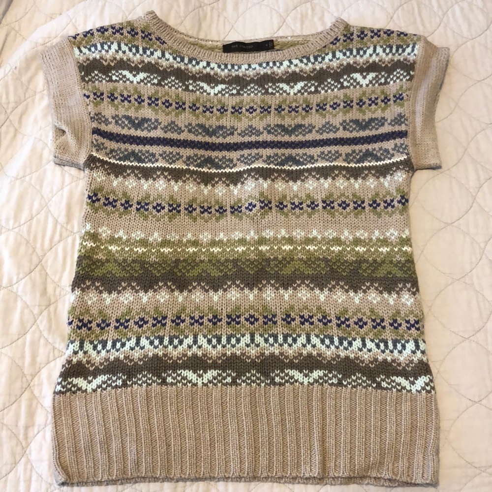Short sleeved printed sweater from the limited